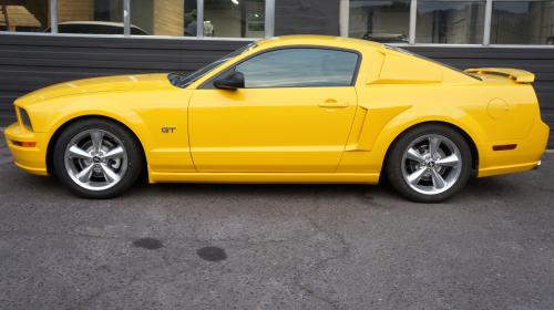 2005 FORD Mustang GT