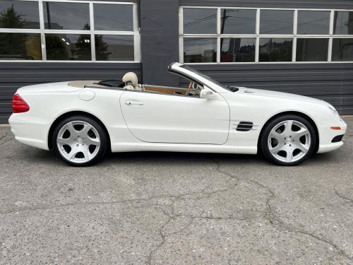 2005 MERCEDES BENZ SL 500