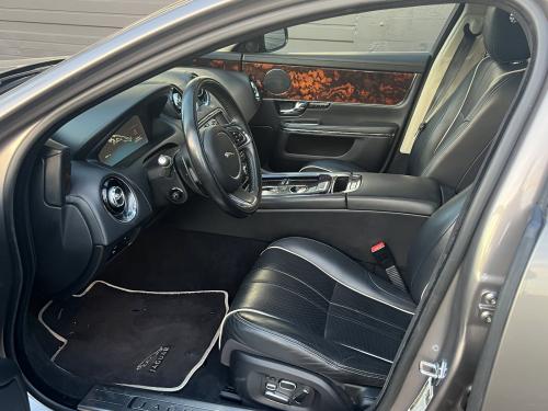 2011 JAGUAR XJL