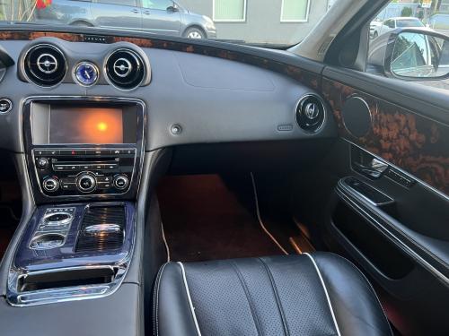 2011 JAGUAR XJL