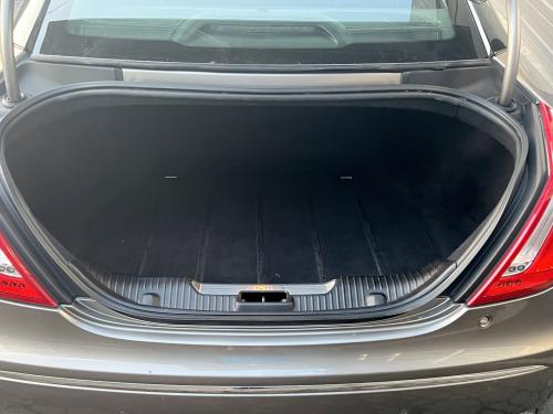2011 JAGUAR XJL