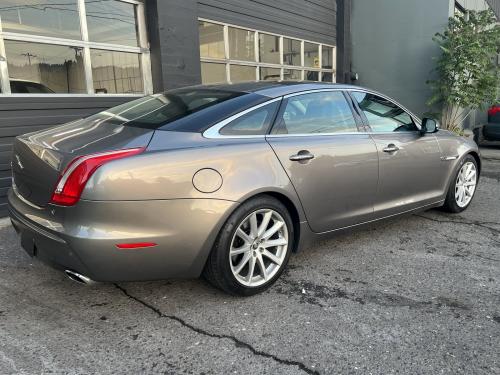 2011 JAGUAR XJL