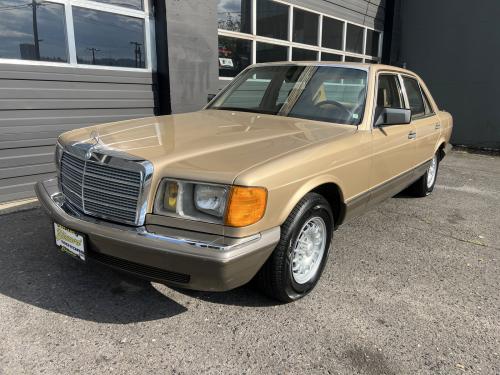 1985 MERCEDES BENZ 380SE