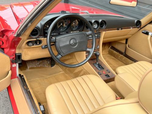 1988 MERCEDES BENZ 560SL