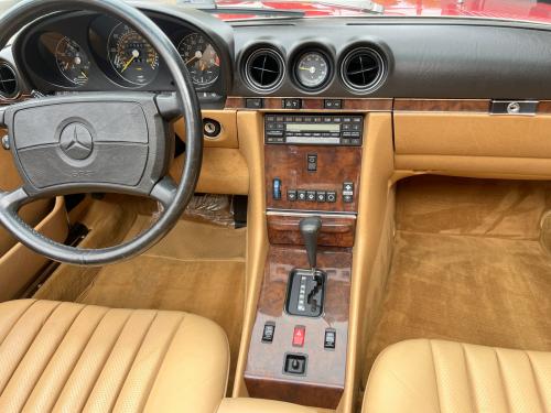 1988 MERCEDES BENZ 560SL