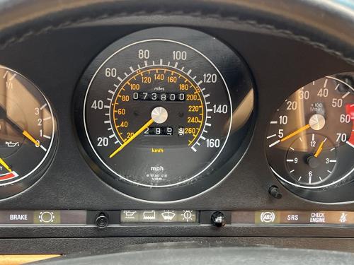 1988 MERCEDES BENZ 560SL