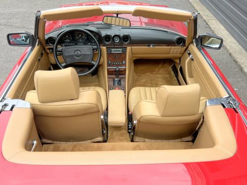 1988 MERCEDES BENZ 560SL