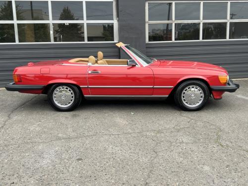 1988 MERCEDES BENZ 560SL
