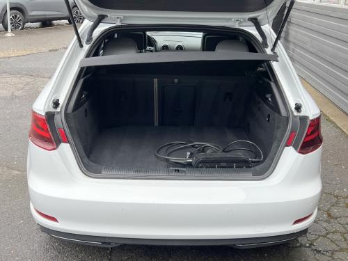 2016 AUDI A3 Sportback e-tron Premier