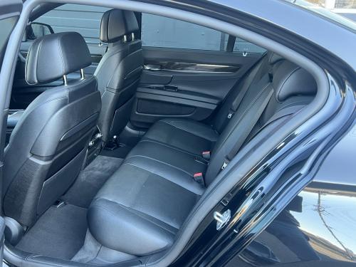 2015 BMW 740I