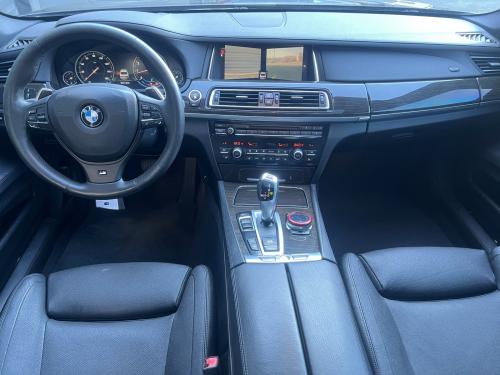 2015 BMW 740I