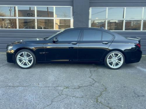 2015 BMW 740I