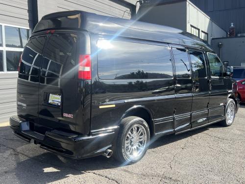 2012 GMC Savanna 3500 Majestic 9 passenger conversion 