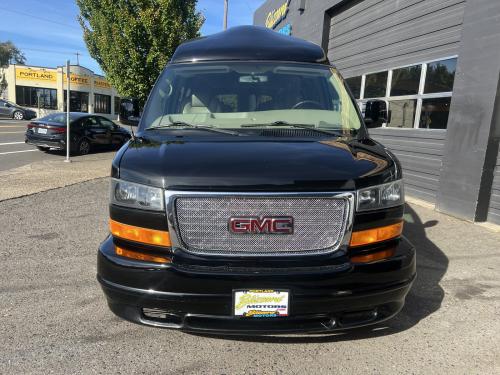 2012 GMC Savanna 3500 Majestic 9 passenger conversion 