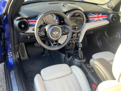 2019 MINI Cooper convertible Iconic Edition