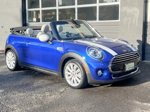 2019 MINI Cooper convertible Iconic Edition